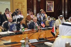 پایان مذاکرات بی نتیجه تیلرسون درباره بحران قطر در جده