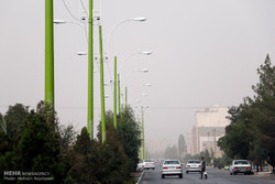نخاله‌های ساختمانی یکی از منابع اصلی ریزگردهای اصفهان است
