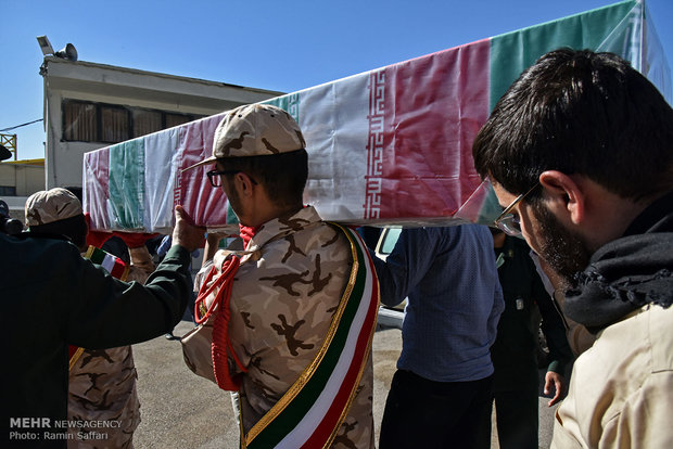 استقبال از پیکر سه شهید دفاع مقدس در مشهد