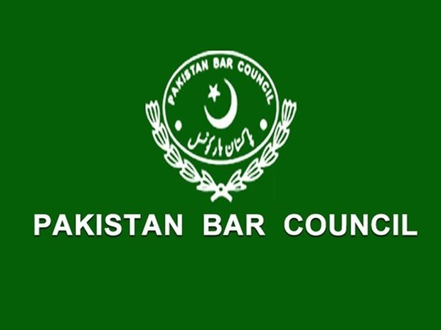 پاکستان بار کونسل نواز شریف کے مستعفی نہ ہونے پر ہڑتال کا اعلان