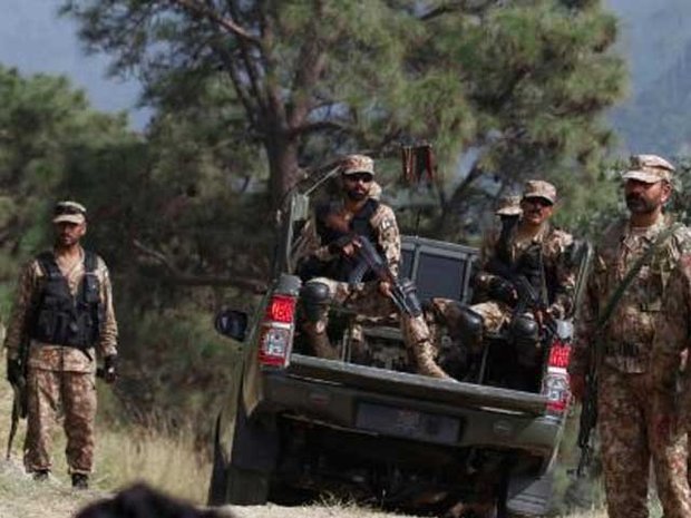 پاکستانی فورسز نے شمالی وزیرستان میں 2 دہشت گردوں کو ہلاک کردیا 