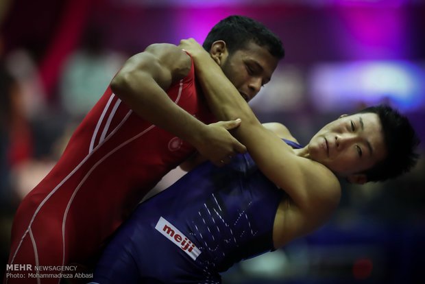 Cadet wrestlers at Asian Championships in Bangkok, Day 2 