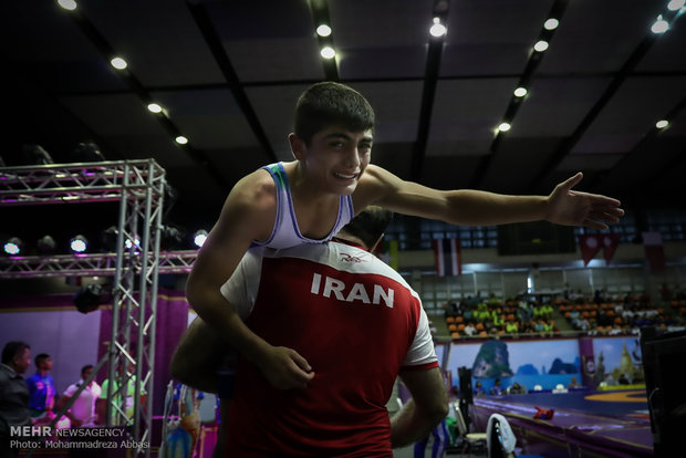 Cadet wrestlers at Asian Championships in Bangkok, Day 2 