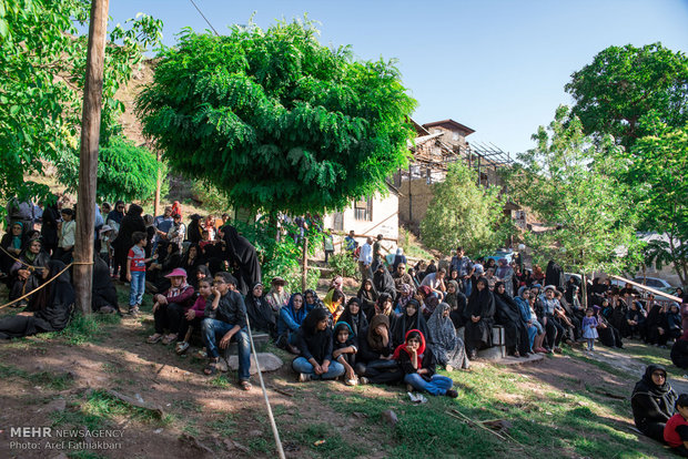 مراسم "عاشورای قدیم" روستای مهران طالقان  