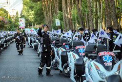 رونمایی از ۲۰۰ دستگاه موتور لانس در تهران با حضور وزیر بهداشت