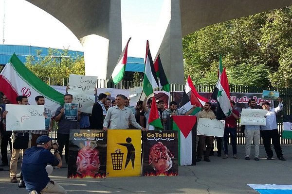 مجموعات طلابية في طهران تؤكد على تضامنها مع ابناء الشعب الفلسطيني والقدس