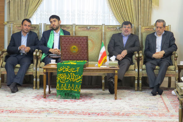 حضور کاروان رضوی فضای معنوی را در استان قزوین طنین انداز کرده است