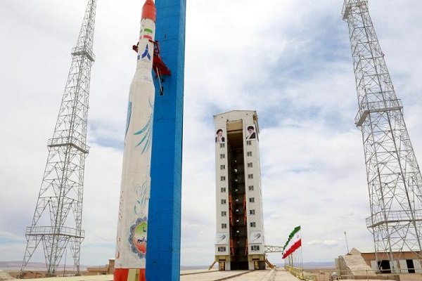 Iran launches Simorgh satellite carrier from Imam Khomeini Space Center 