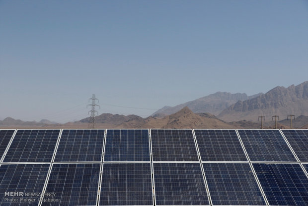 Mideast’s Largest Solar Farm in Iran’s Kerman province
