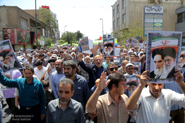 Iranians march in support of Myanmar, Palestine in Qom