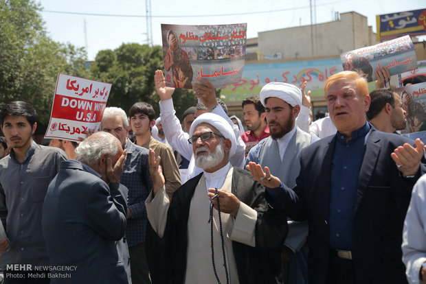 Iranians march in support of Myanmar, Palestine in Qom