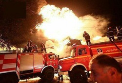 آتش سوزی در کارگاه کشتی سازی در منطقه ۷ صنعتی کیش مهار شد