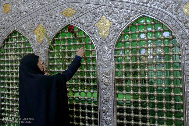 مراسم غبارروبی و عطرافشانی حرم مطهر امامزاده موسی مبرقع(ع) فرزند بلافصل امام جواد (ع)  