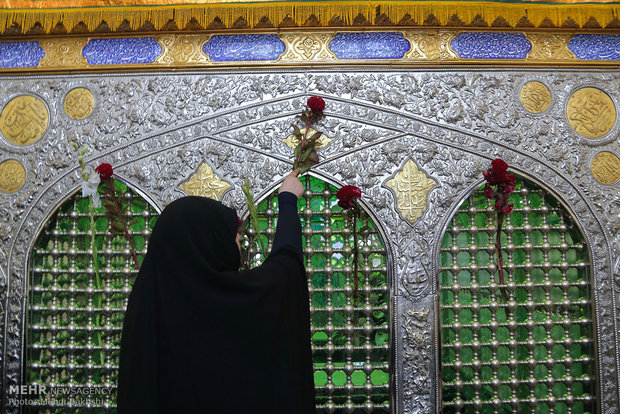 مراسم غبارروبی و عطرافشانی حرم مطهر امامزاده موسی مبرقع(ع) فرزند بلافصل امام جواد (ع)  