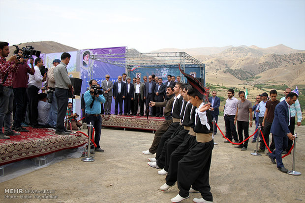 سفر عباس آخوندی وزیر راه و شهرسازی به استان کردستان‎