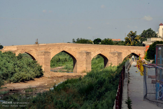 800 yıllık tarihi Akkale Köprüsü 