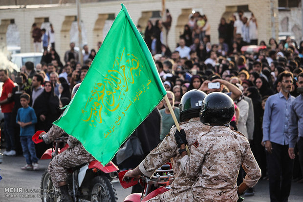 استقبال از کاروان زیر سایه خورشید در امامزاده شهدای باقریه بیرجند 