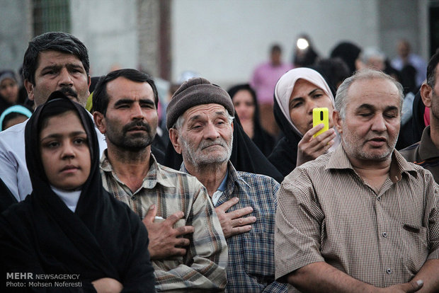 استقبال از کاروان زیر سایه خورشید در امامزاده شهدای باقریه بیرجند 