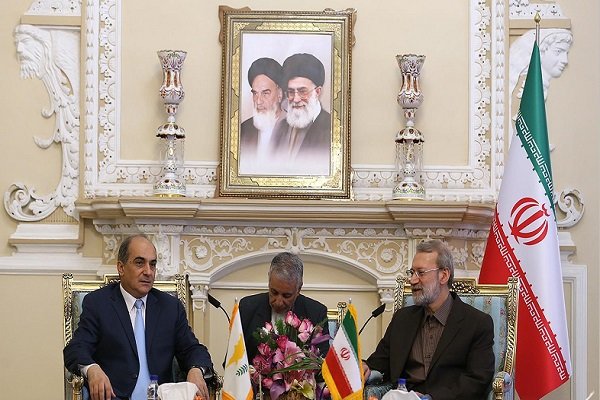 تاکید لاریجانی بر امضای موافقتنامه اجتناب از مالیات مضاعف با قبرس