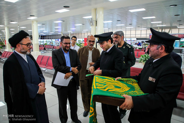 حضور کاروان زیر سایه خورشید در فرودگاه مهرآباد