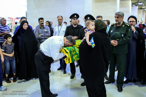 حضور کاروان زیر سایه خورشید در فرودگاه مهرآباد