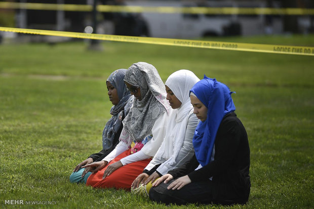 حمله به مسجدی در آمریکا‎ 