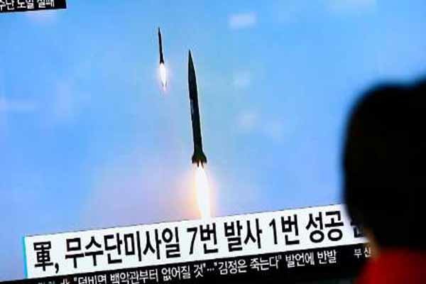 اونودرا: موشک کره شمالی را هدف قرار می‌دهیم/سوگا: مسامحه نمی‌کنیم