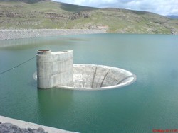 سدهای آب استان زنجان با کمبود ذخایر مواجه هستند