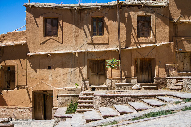 A view of daily life in rural Iran