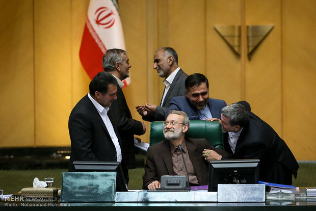 Iran’s parliament debates on Rouhani’s cabinet picks