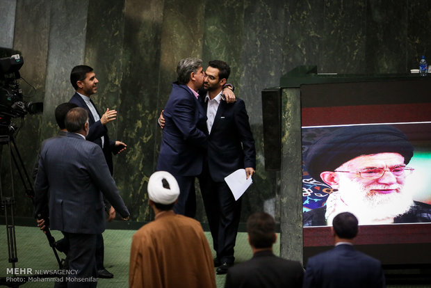 Iran’s parliament debates on Rouhani’s cabinet picks