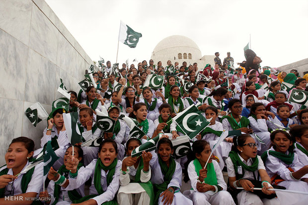 جشن روز استقلال در پاکستان‎