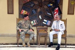 «عبدالله عبدالله» با فرمانده ستاد مرکزی ارتش آمریکا دیدار کرد