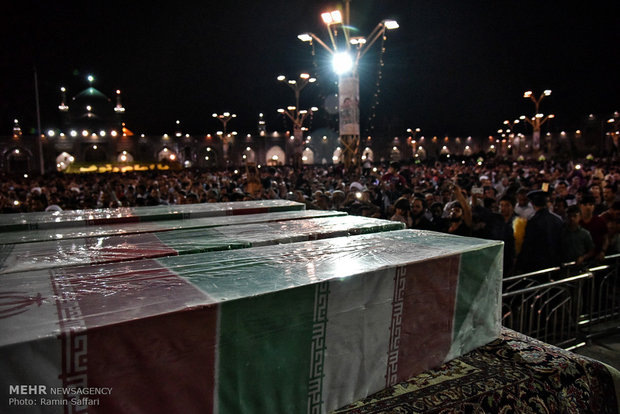 وداع با هشت شهید در شب شهادت امام جواد (ع)