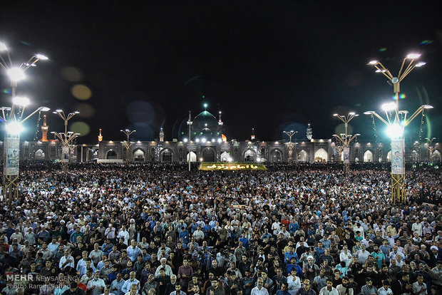 وداع با هشت شهید در شب شهادت امام جواد (ع)