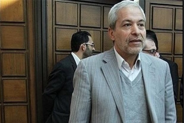 آثار هنری از جمله مجسمه ها باید به شهر بازگردند