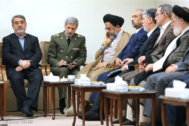 President and his cabinet meet's Ayatollah Khamenei