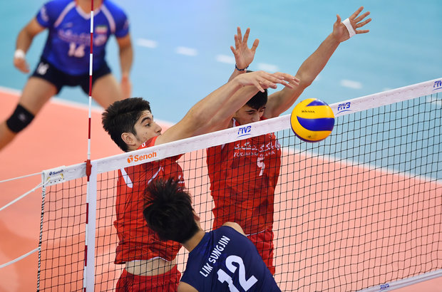 Iran beats S Korea to reach finals