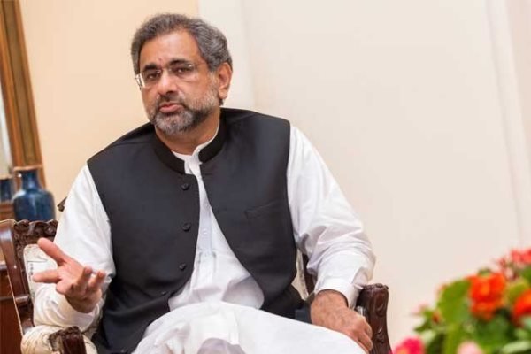  دیدار نخست وزیر پاکستان با سفرای افغانستان و آمریکا