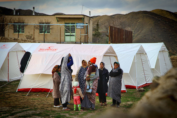 ایجاد چند اردوگاه در نقاط مختلف شهر مهران