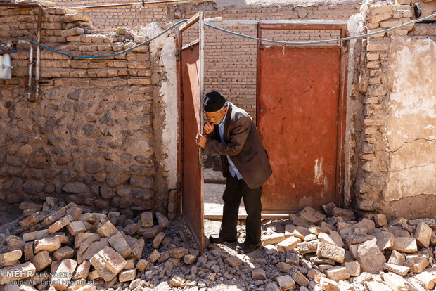 خسارات زلزله در روستای ایوق، در 3 کیلومتری شربیان شربیان آذربایجان شرقی