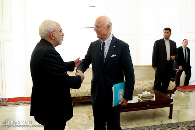 Iran's Zarif meets UN Syria special envoy