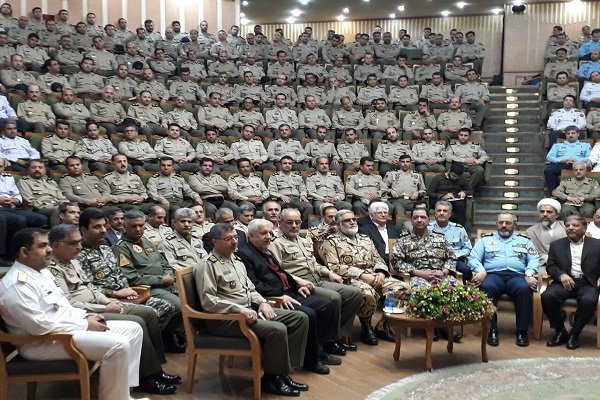 مراسم آغاز دوره ۲۸ دانشجوی دانشگاه فرماندهی ارتش آغاز شد