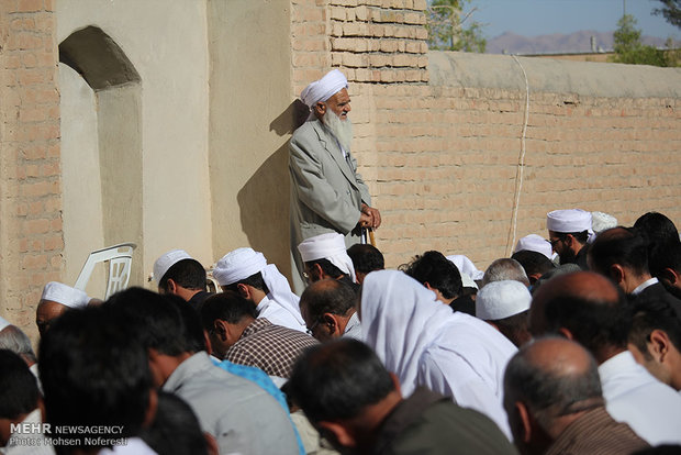 اقامه نماز عید سعید قربان در روستای بجد خراسان جنوبی