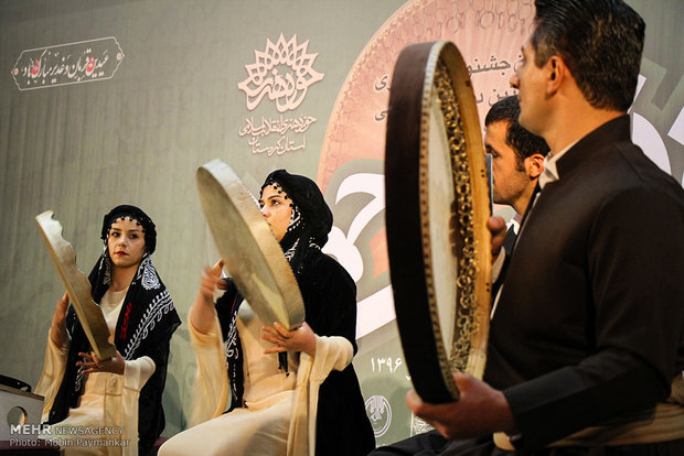 پایان جشنواره سراسری دف نوازی در سنندج