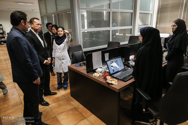 Thai envoy to Tehran visits Mehr News Agency HQ