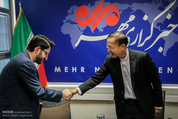 Thai envoy to Tehran visits Mehr News Agency HQ