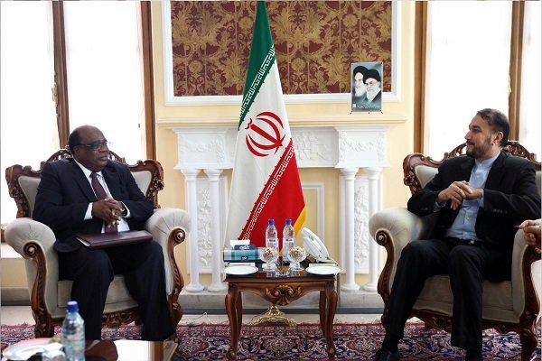 Resistance of Iran, Zimbabwean nations model of struggle for liberty, equality