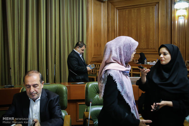 Tahran’ın yeni Belediye Başkanı’nın yemin töreni