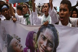 مردم اندونزی در حمایت از مسلمانان میانمار تظاهرات کردند